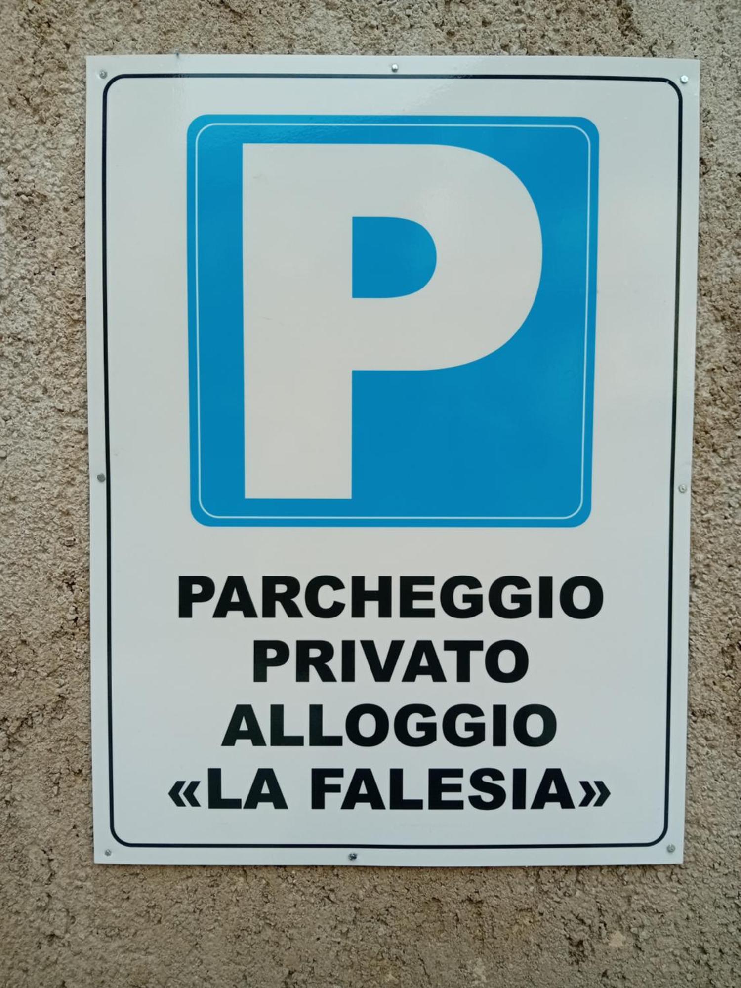 Alloggio La Falesia ซาน ลอเรนโซ อิน บานาเล ภายนอก รูปภาพ